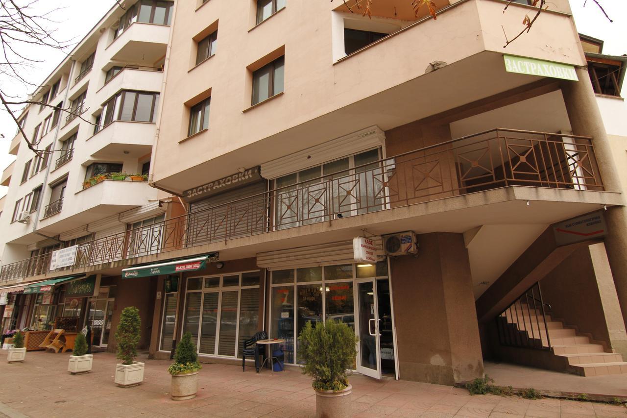 Stay Nexus near Airport Sofia Extérieur photo